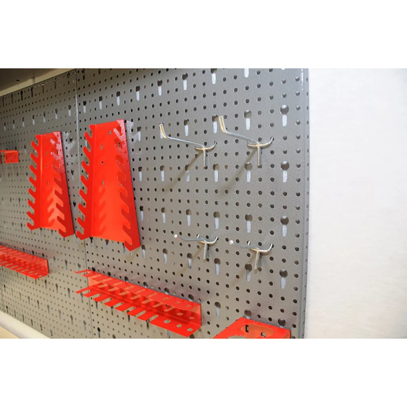Werkzeuglochwand aus Metall mit 14tlg. Hakenset, 120 x 60 cm