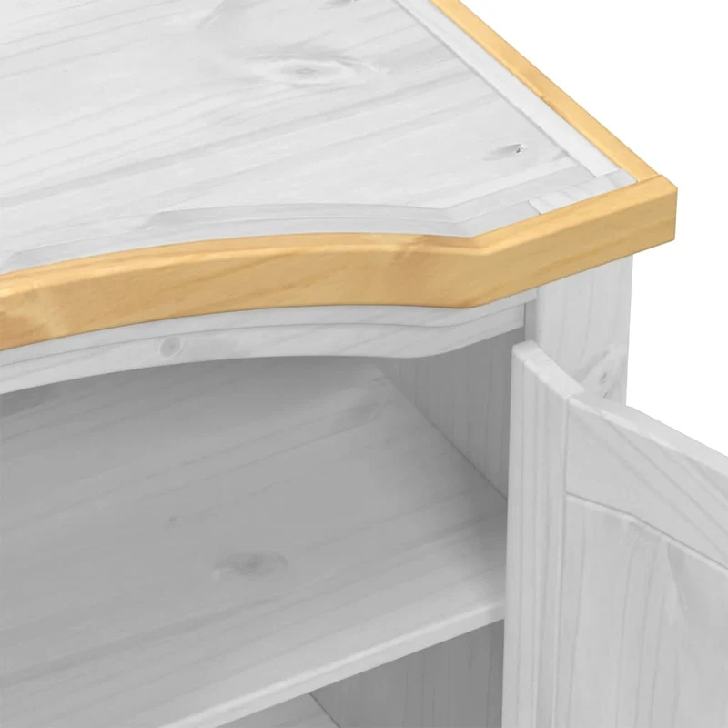 Klassischer Holzschrank "Corona" aus massiver Kiefer