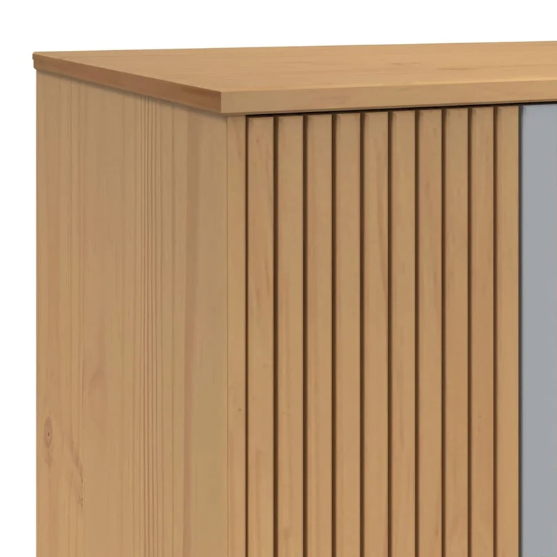 Holz-Kleiderschrank im skandinavischen Design, 2-türig