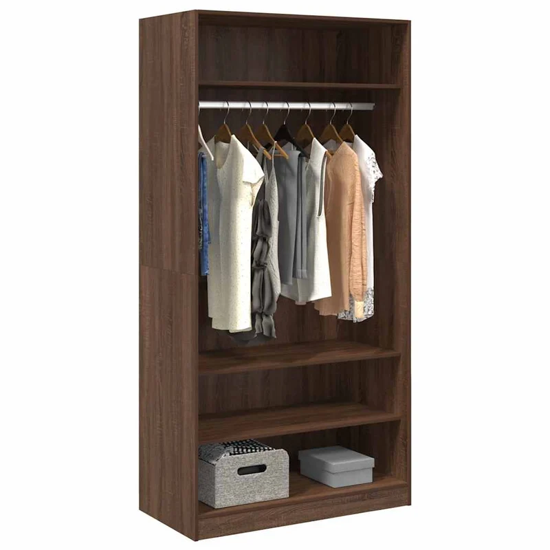 Offener Kleiderschrank mit Fächern und Kleiderstange