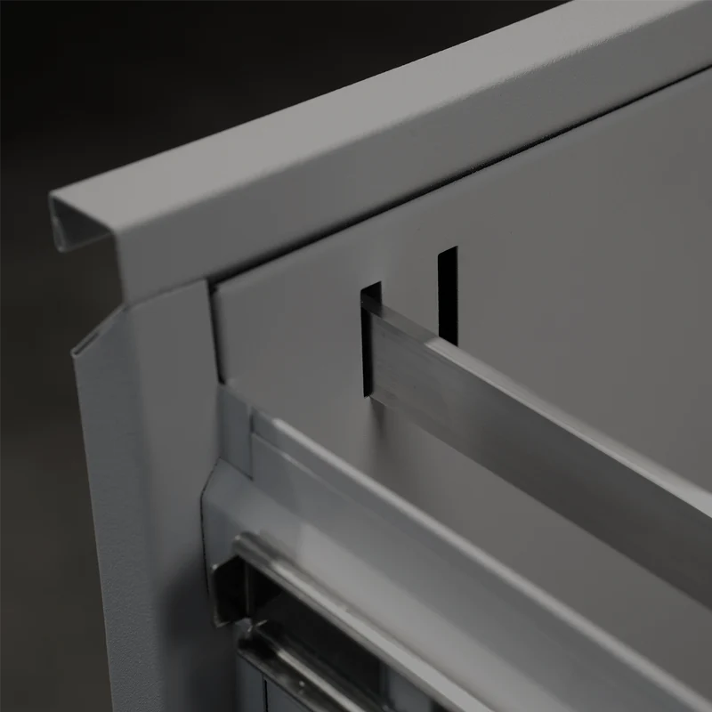 Stahl-Hängeregisterschrank (4 Schübe) – Einbahnig in Weißaluminium