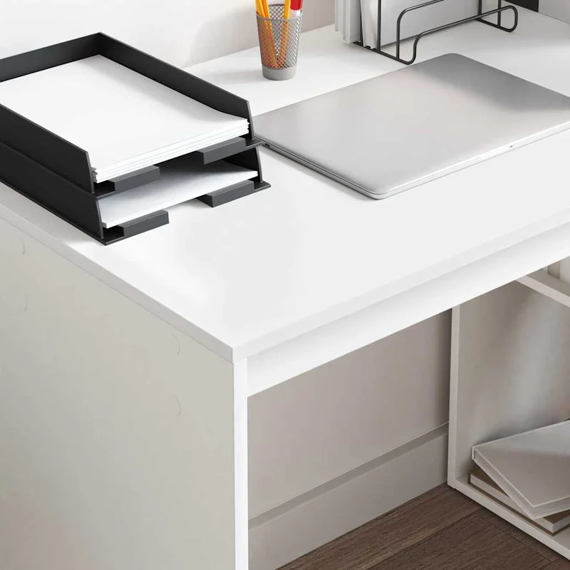 Kleiner Computertisch mit Regal fürs Homeoffice