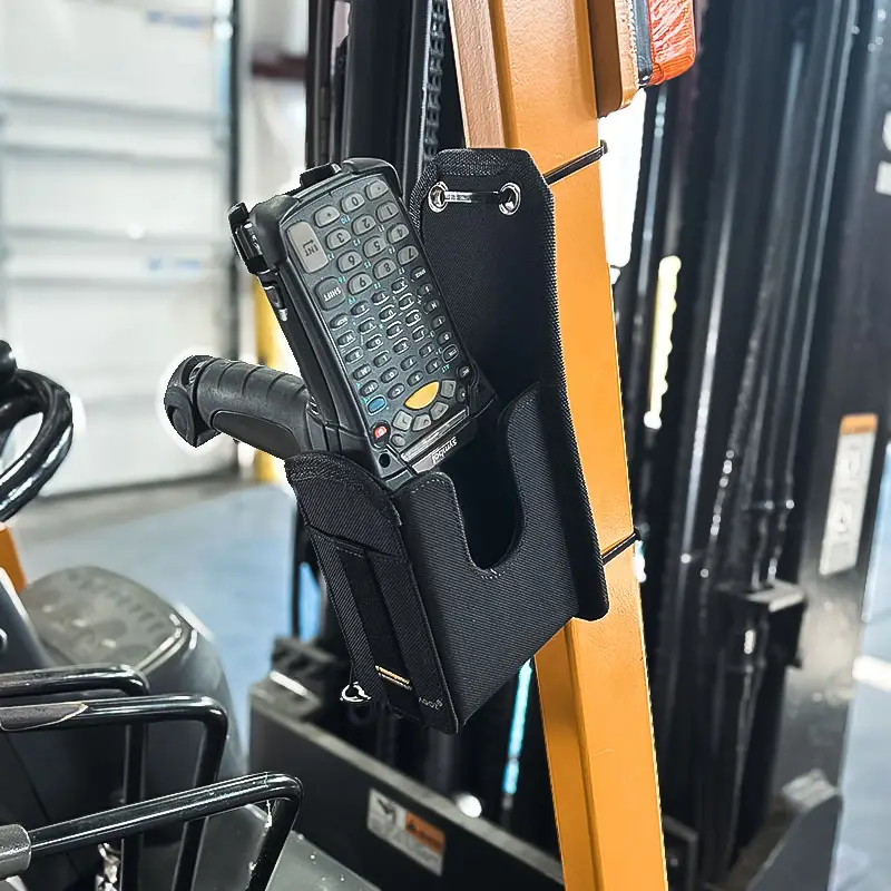 Honeywell Scanpistolen-Gabelstaplerholster für Materialhandhabungsteams | Agoz