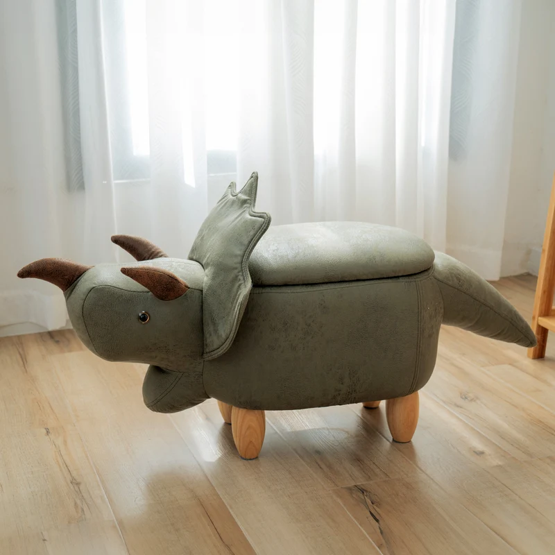 Tierhocker mit Stauraum